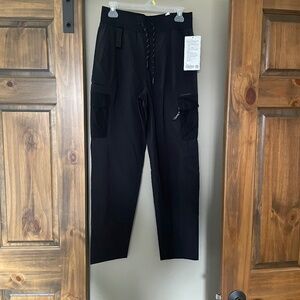 Lululemon Cargo HR Hiking Pant